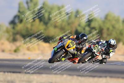 media/Nov-19-2023-CVMA (Sun) [[1f3d1b7ccb]]/Race 17 Amateur Supersport Middleweight/